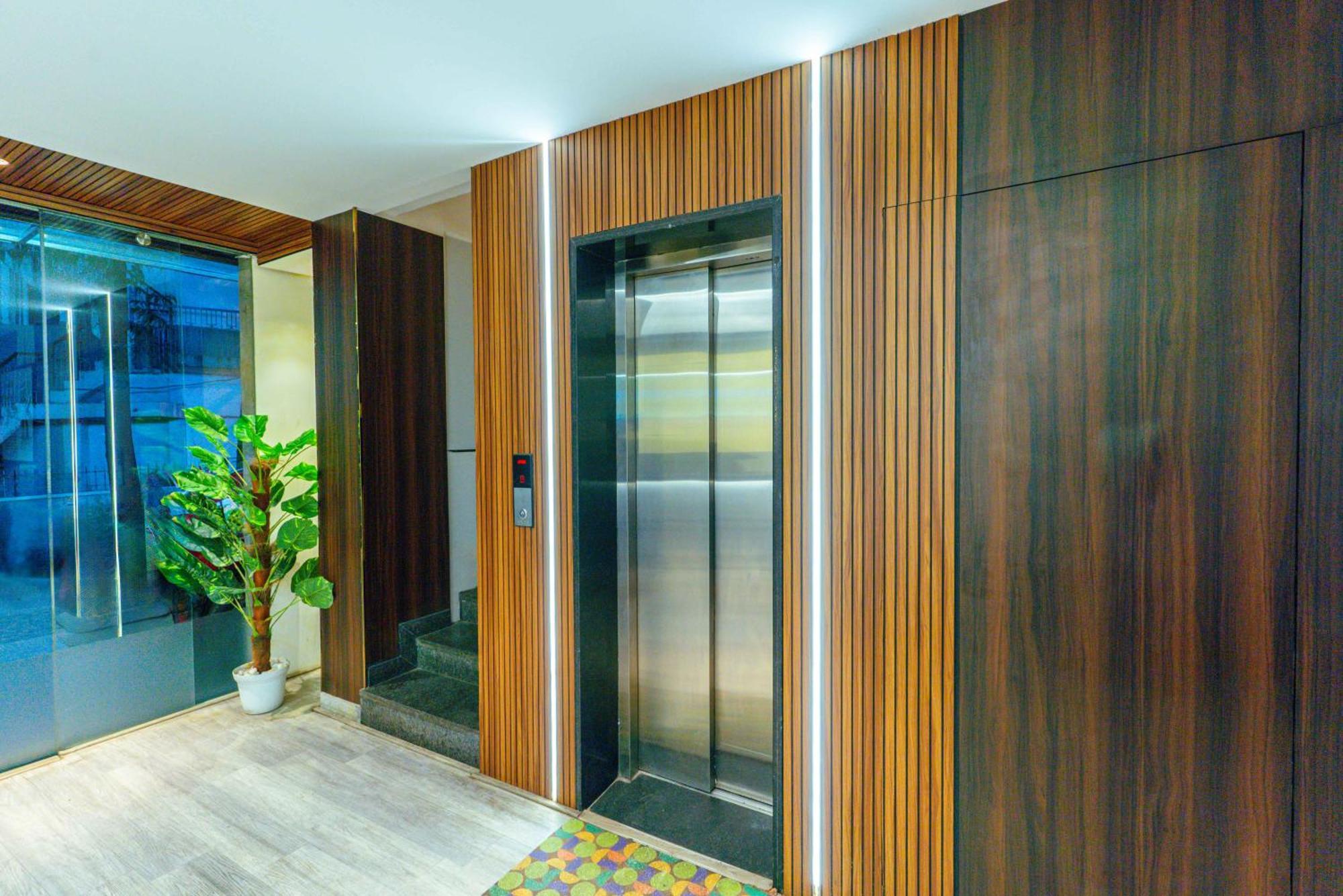 Hotel Treebo Elmas Grand Bangalore Exterior foto
