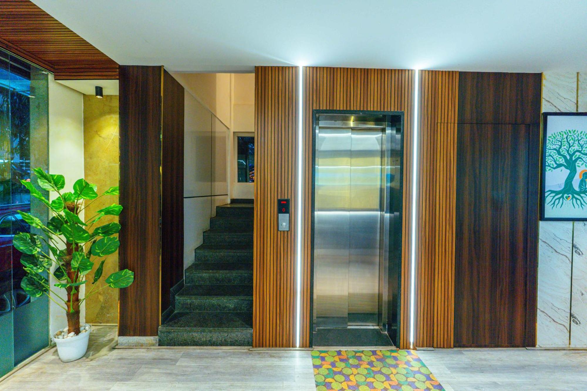 Hotel Treebo Elmas Grand Bangalore Exterior foto